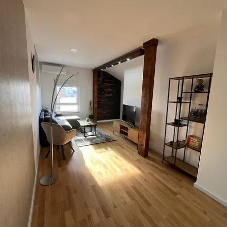 شقة Liboroapartments Ni